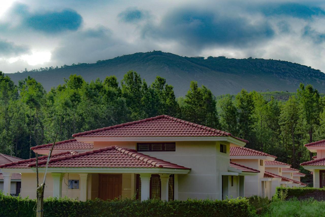 Oaks Villa By Xplore Indo Єркауд Екстер'єр фото